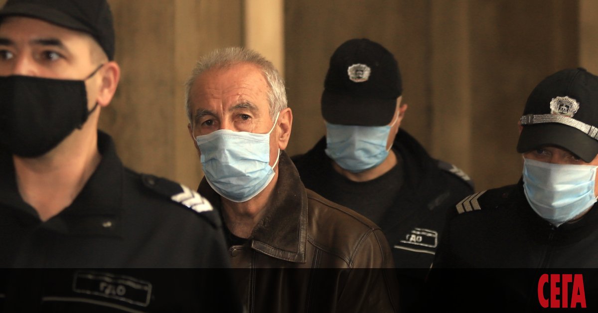 По искане на Военно-окръжната прокуратура в София е наложен запор