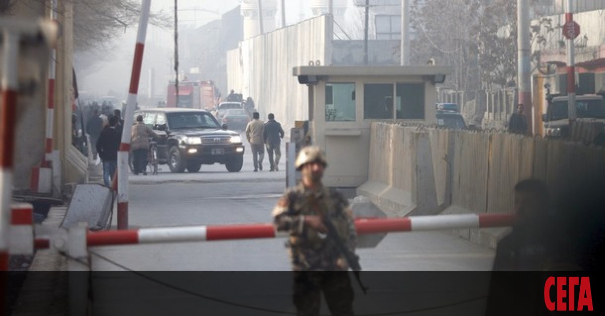 Над 50 загинали и 150 ранени са жертвите при атентат