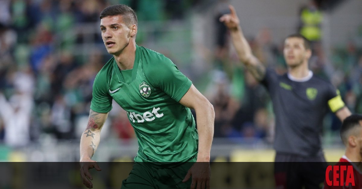 Националът Кирил Десподов е обект на интерес от страна на