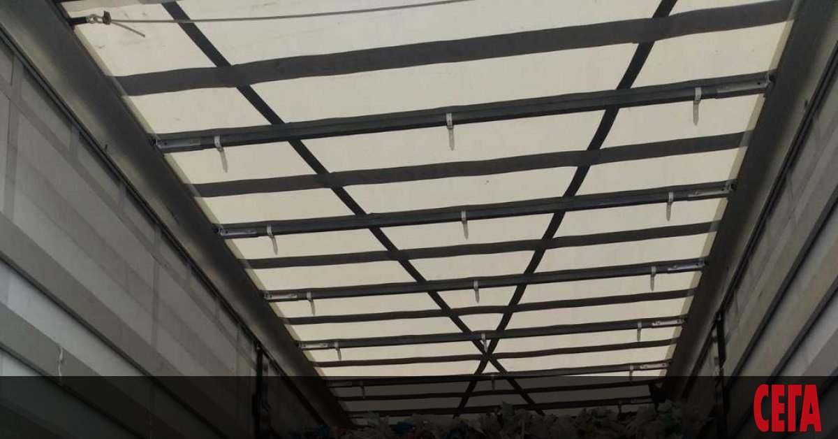 Турция е отказала да приеме десетина камиона с отпадък от