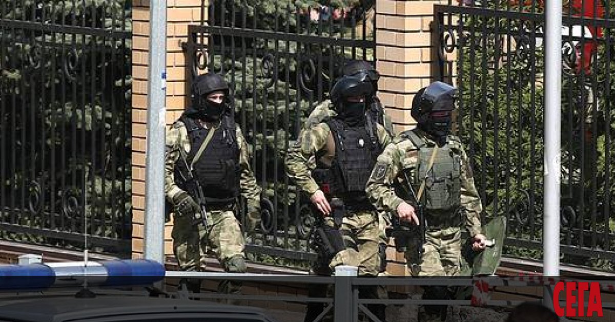 Осем деца и един учител бяха убити днес при нападение