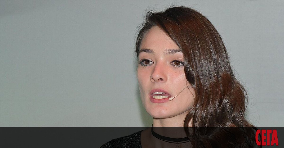 Лорина Камбурова - младата актриса, позната от сериалите на bTV