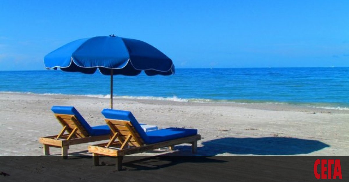 Почивките на 150 000 български туристи в Гърция са пред