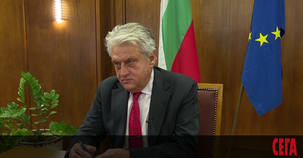 Началникът на Второ РУ на полицията е отстранен от длъжност,