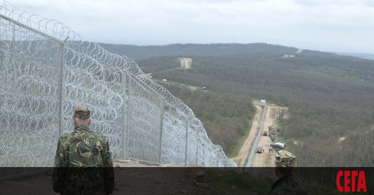 Работи се по 3-4 версии след смъртта на младия граничен