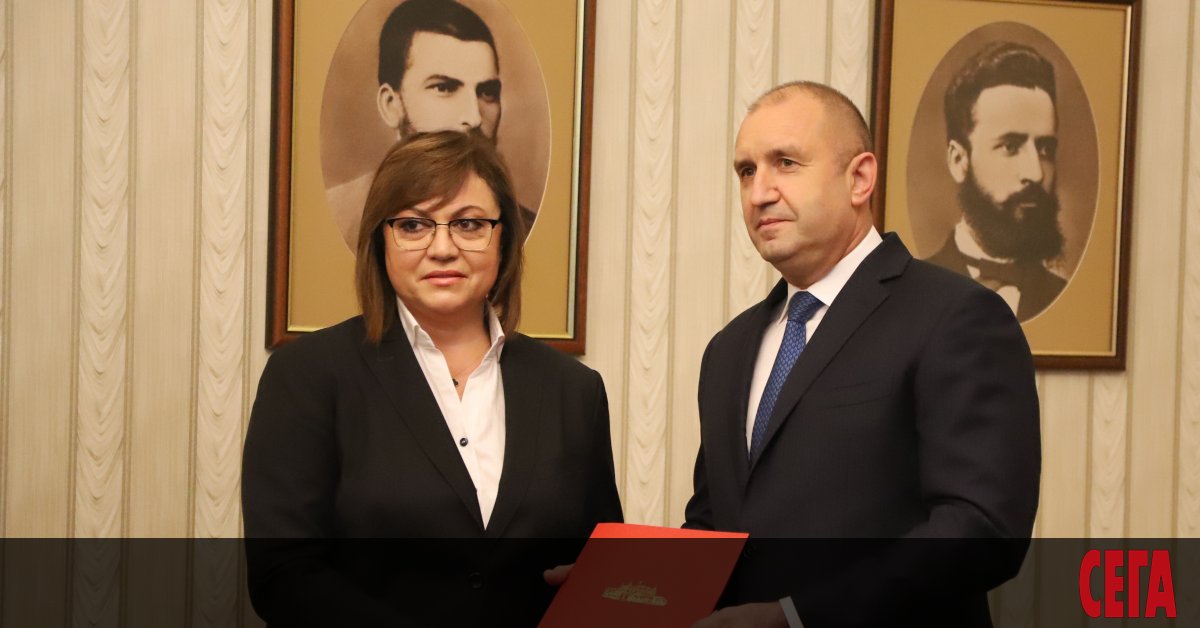 Следващия петък трябва да дойдем при президента с премиер. Това