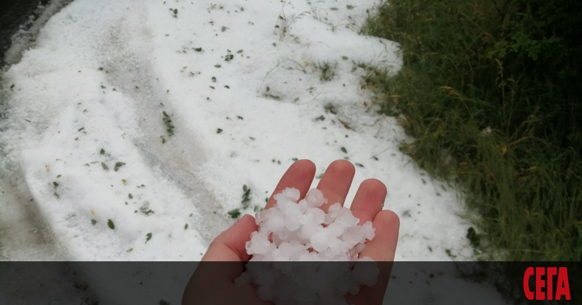 Днес започва огледът и описът на щетите след силната градушка,