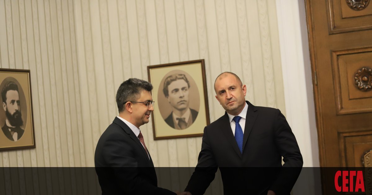 Представители на Има такъв народ (ИТН) представиха пред президента Румен Радев