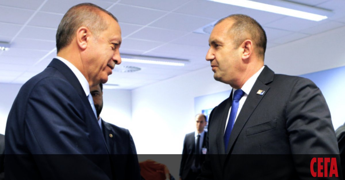 Президентът Румен Радев призова в телефонен разговор турския си колега Реджеп