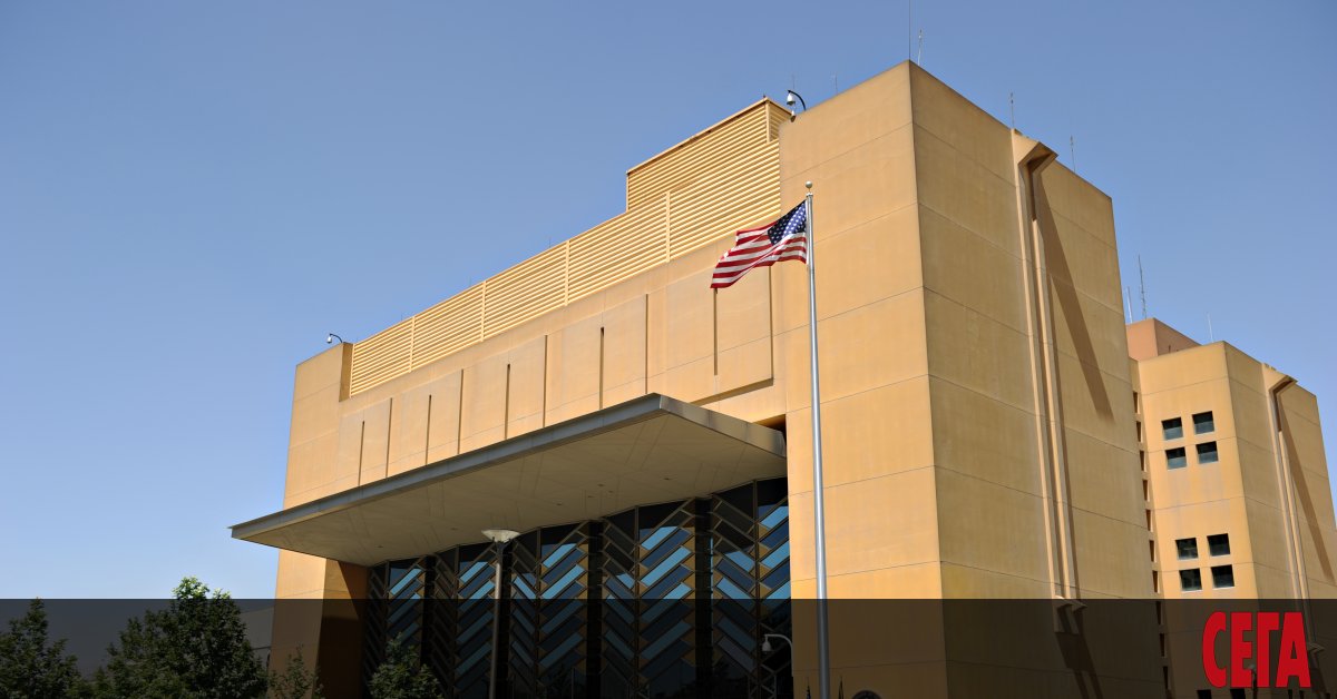 Окончателното отпътуване на американците от летището в афганистанската столица Кабул