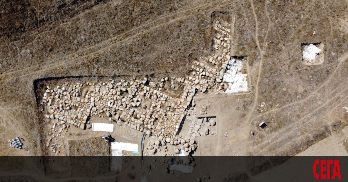 При разкопки в окръг Йозгат, Централна Турция, археолози са открили мозайка