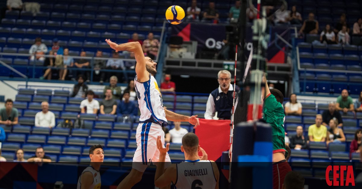 Българският национален отбор по волейбол изигра слаб мач и допусна