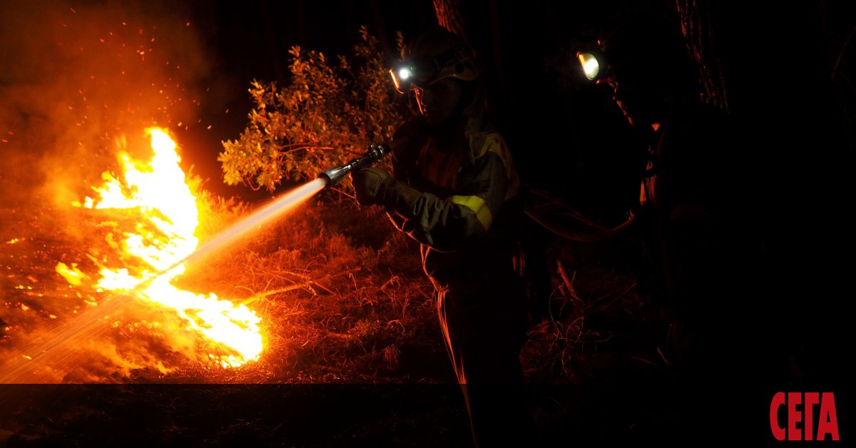 Почти 1000 пожарникари се борят с един от най-големите пожари
