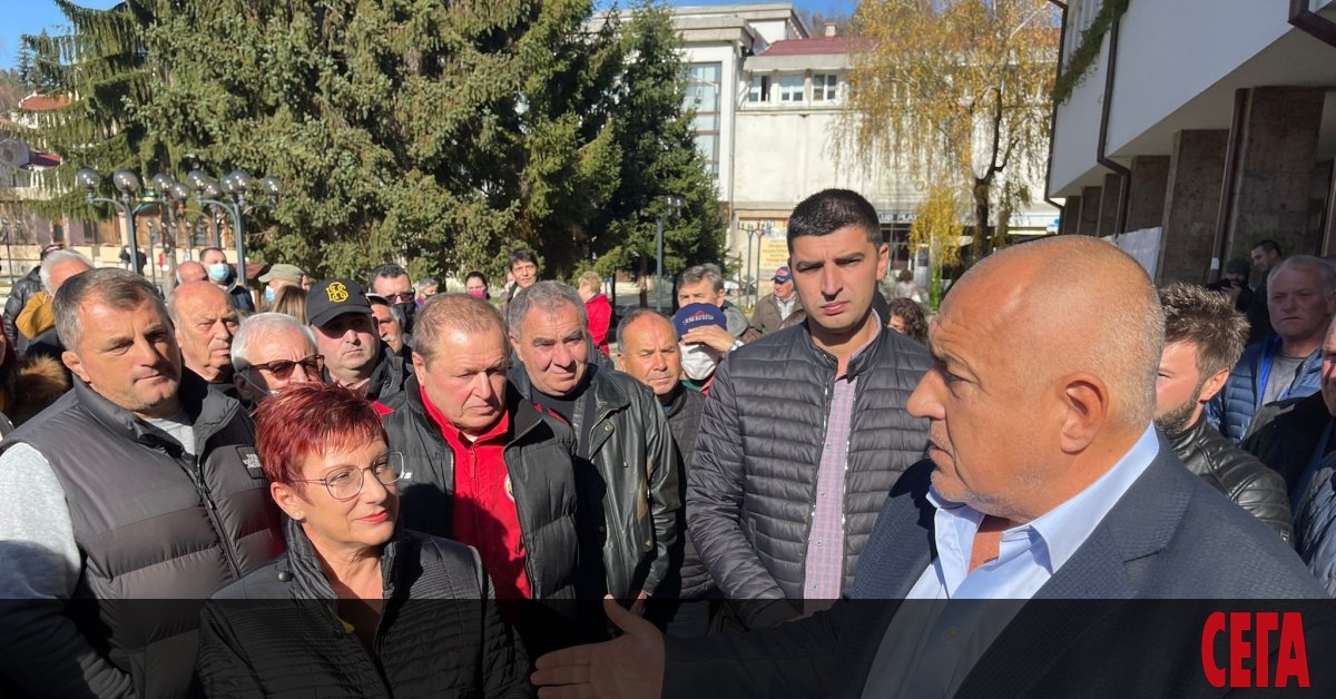 Ежедневните атаки на лидера на ГЕРБ Бойко Борисов срещу машинното