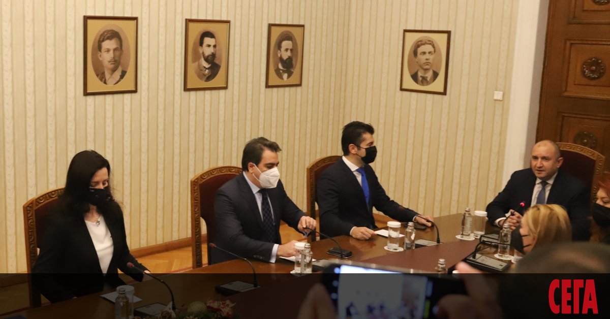 Президентът Румен Радев започна консултациите с формациите в 47-ото Народно