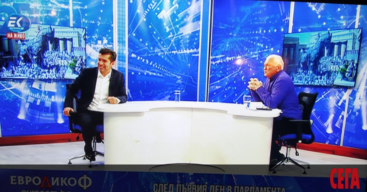 Поведението на ДПС за мен е необяснимо. Слагат човека -