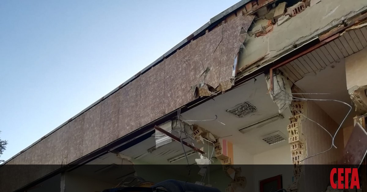 Една от емблематичните сгради на Варна за последните десетилетия -