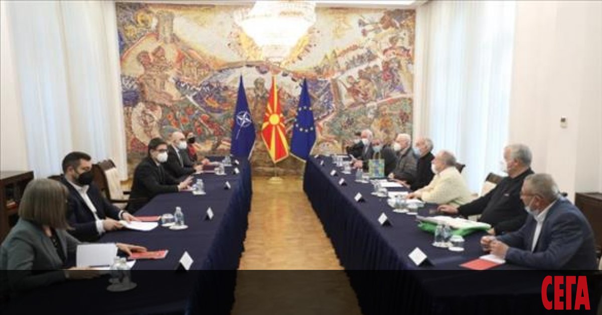 Президентът на РС Македония Стево Пендаровски прие представители на обявената