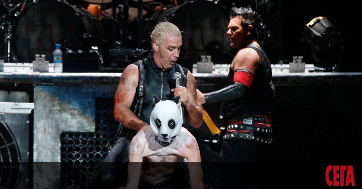 След десетдневно обмисляне Rammstein все пак заклеймиха войната срещу Украйна. Членовете на германската група се обърнаха