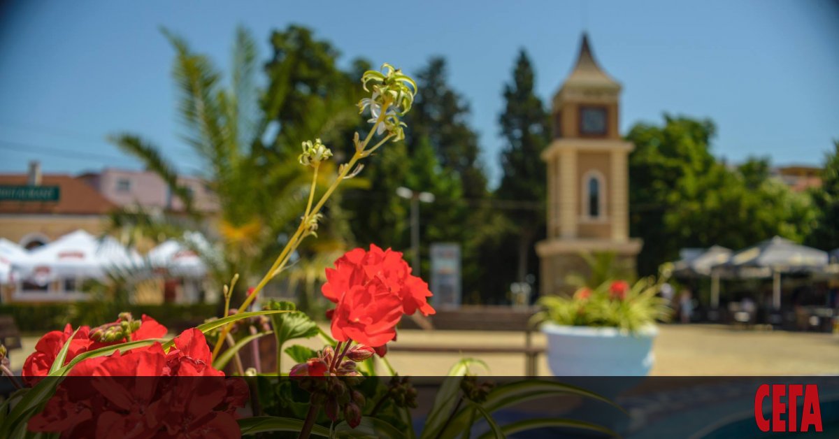 Президентът Румен Радев и правителството не може да се снишават