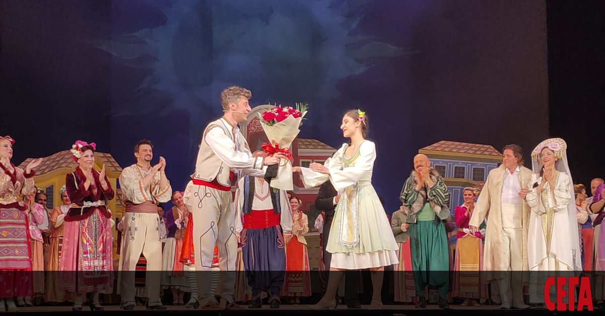 Истинско предложение за брак прозвуча по време на годежарската сцена