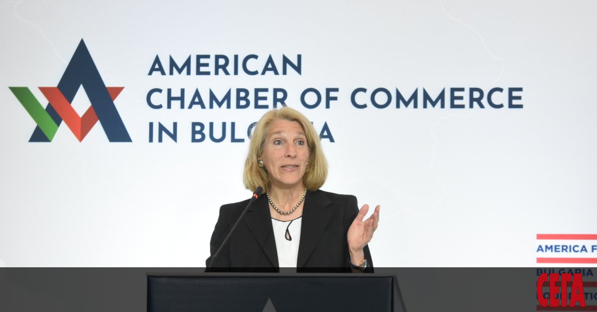 Премиерът Кирил Петков е песимистичен за бързото ограничаване на корупцията