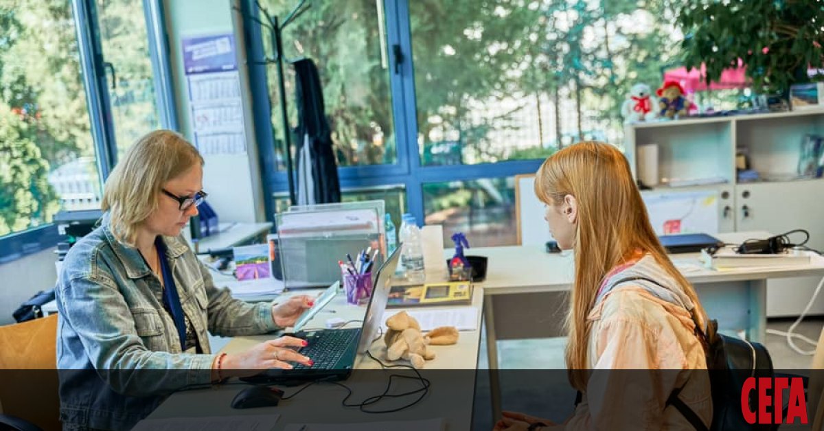 Интеграционен център , който напук на хейтърите доказва, че доброто