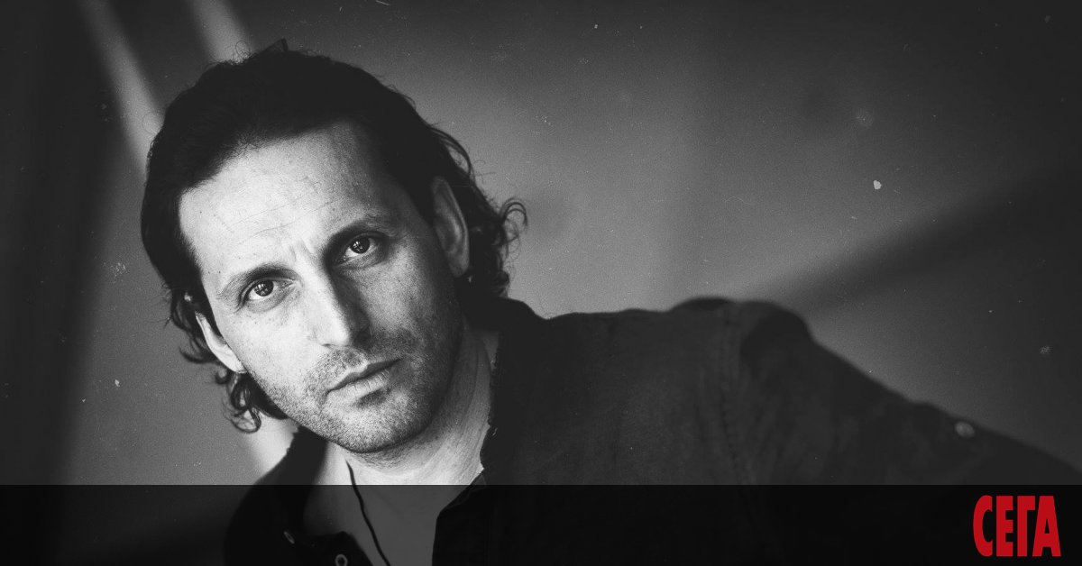 Иван Юруков вярва, че всяко изкуство съдържа в себе си