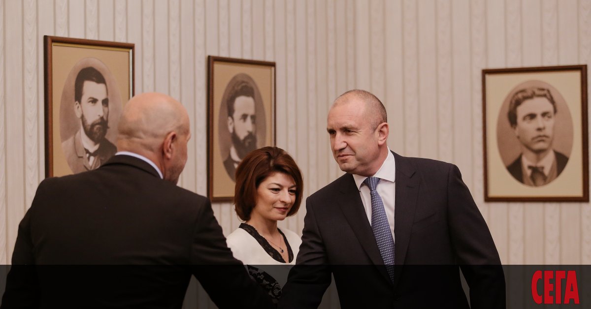 Обтегнатите отношения между управляващата коалиция и президента Румен Радев проличаха