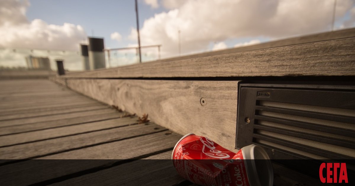 Coca-Cola Hellenic Bottling Company (Coca-Cola HBC) спира производството и продажбата