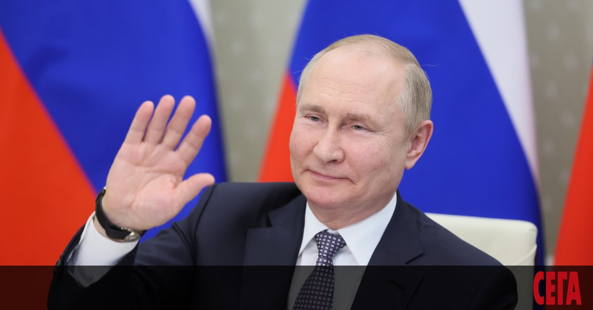 Руският президент Владимир Путин ще напусне за пръв път страната