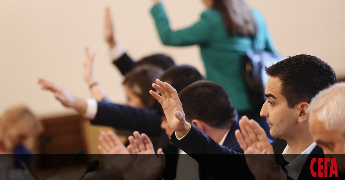 Увеличение на пенсиите ще има, но вариантът на правителството може