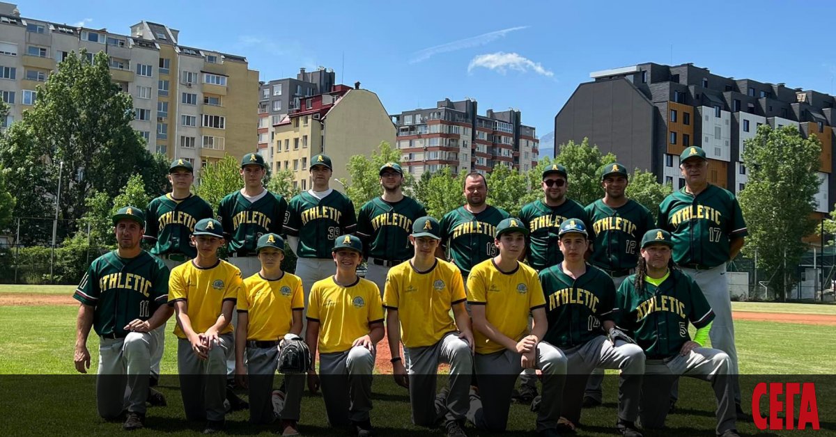 Атлетик (София) спечели и двата си мача срещу Юнак (София)