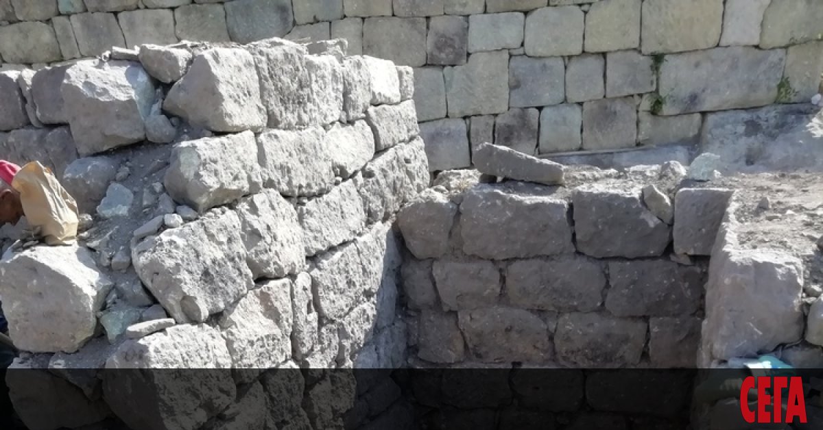 Нов храм е открит на Перперикон, съобщи проф. Николай Овчаров.