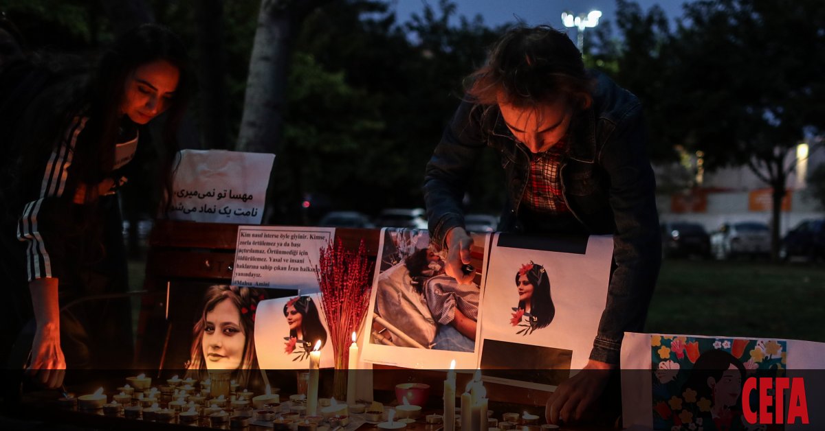 Иранският президент Ебрахим Раиси заяви, че смъртта на младата жена,
