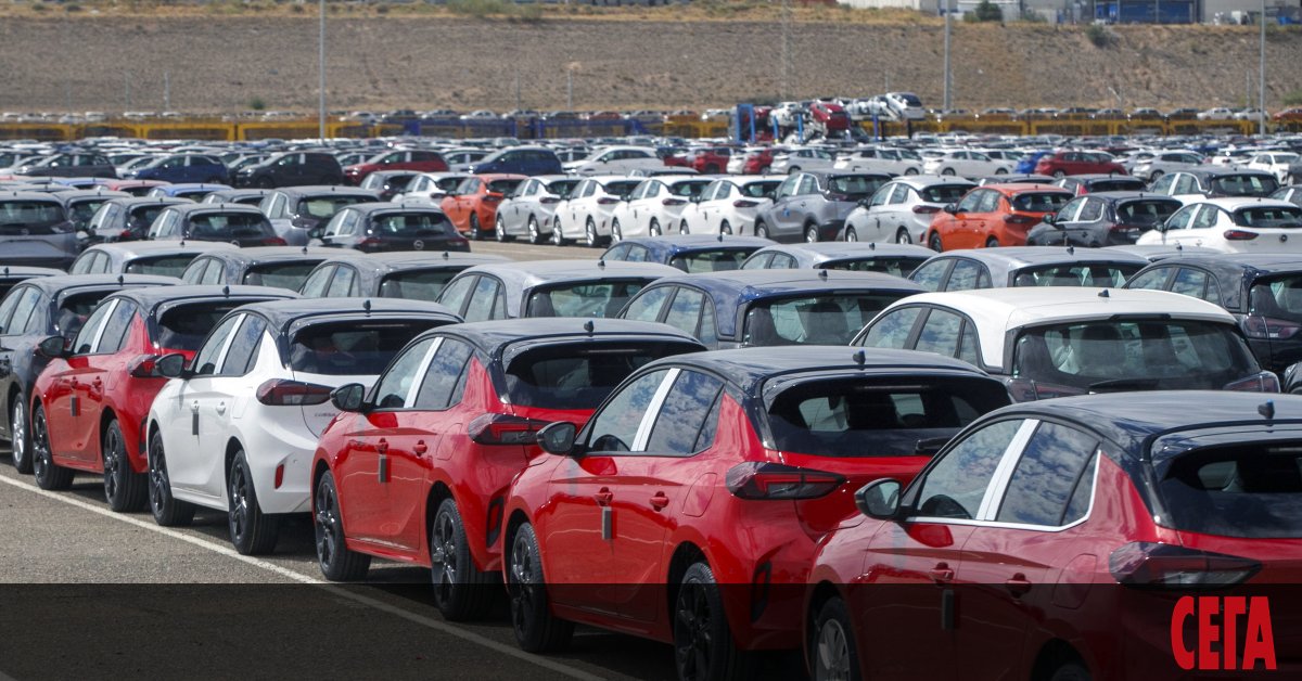 Продажбите на нови автомобили в Европа леко са се увеличили
