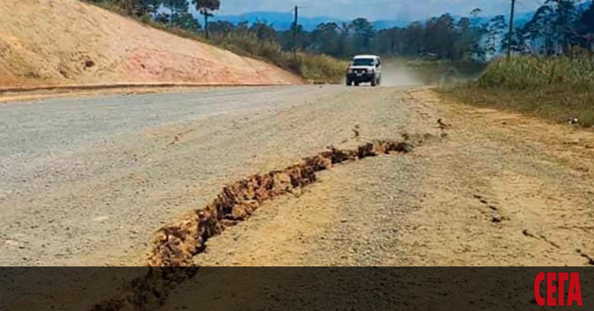 Ужасно земетресение от 7,6 по Рихтер удари островната държава Папуа