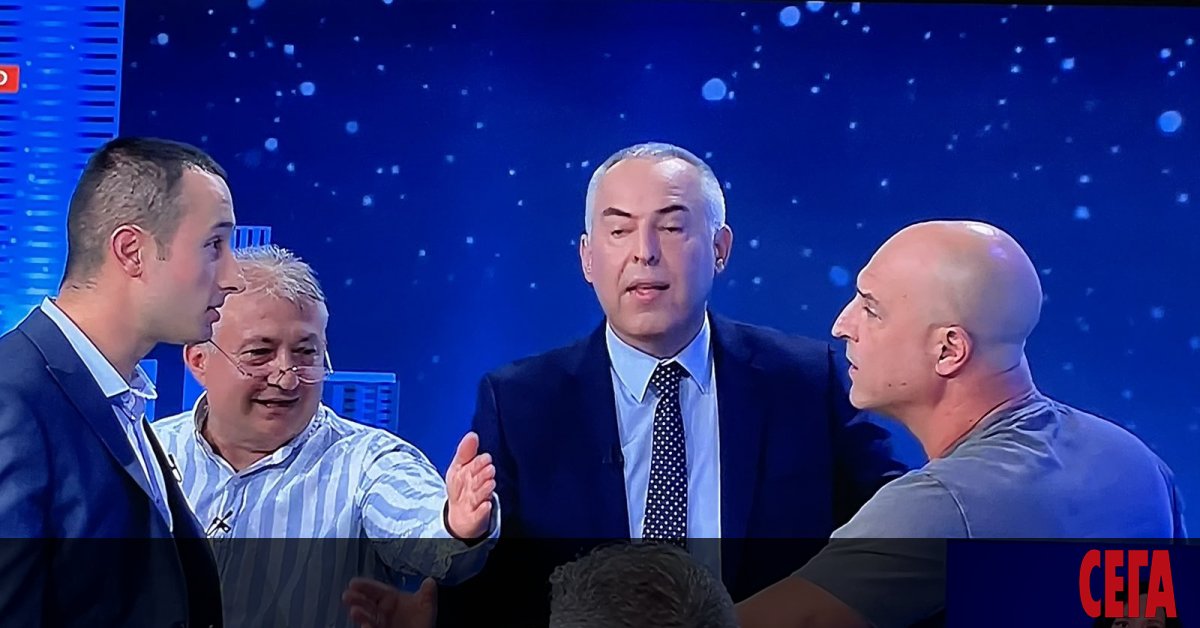 Водещият на Панорама Бойко Василев предотврати сбиване в ефир между двама