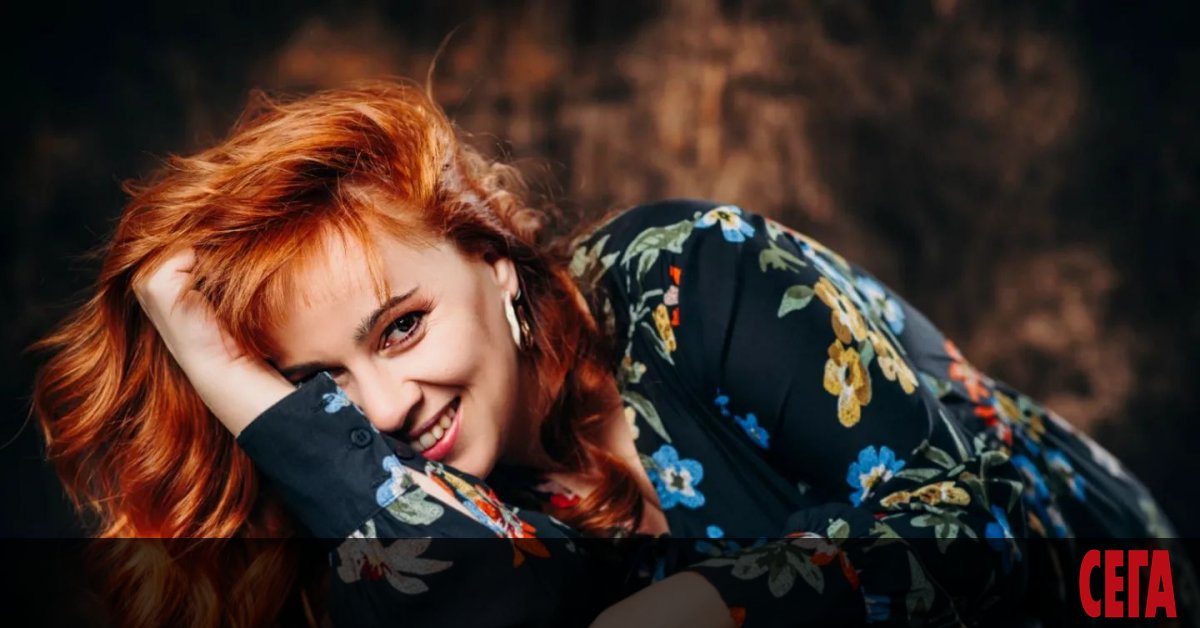 ЗДРАВА КАМЕНОВА е автор на повече от 25 текста за