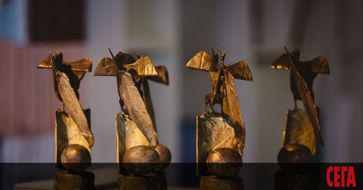 Романите Атлантически експрес“ на Георги Тенев, По релсите“ на Невена