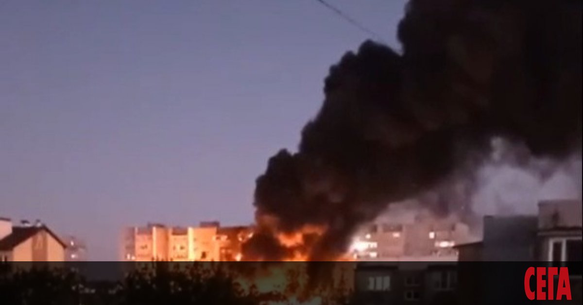 Руски военен самолет се разби в градската част на курорта
