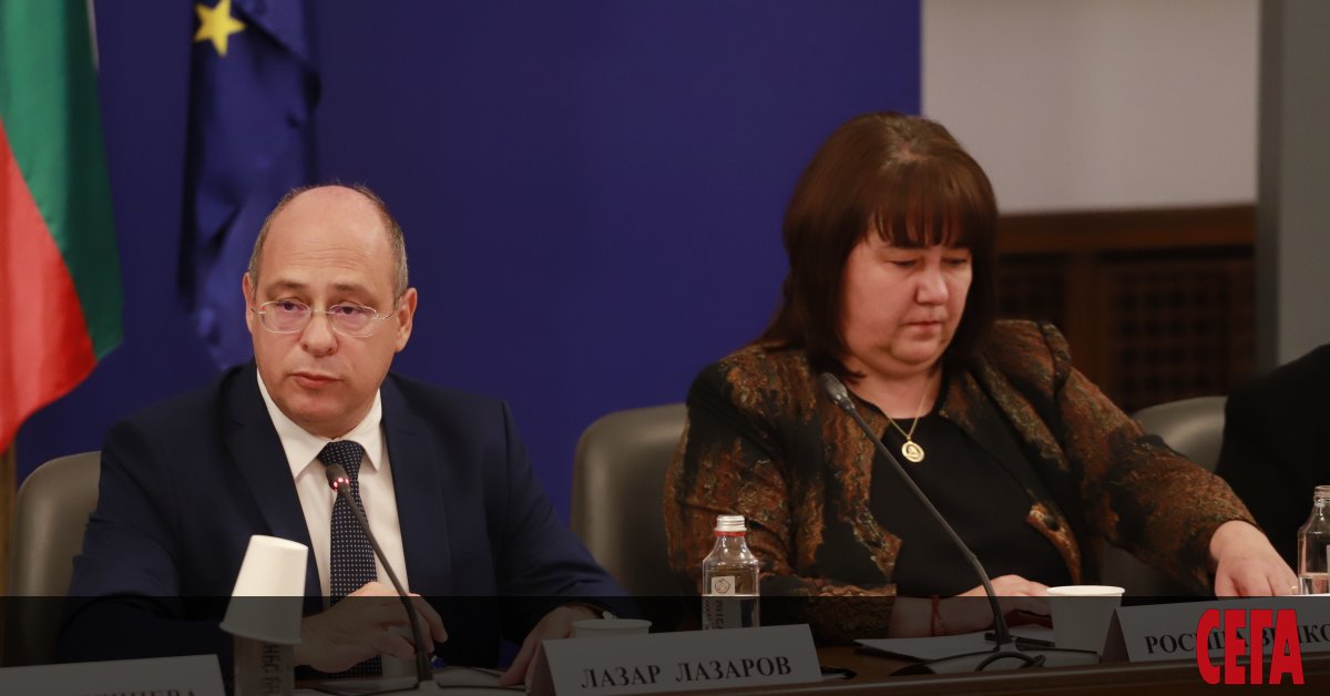 Всички социални плащания, в това число и увеличените от 1