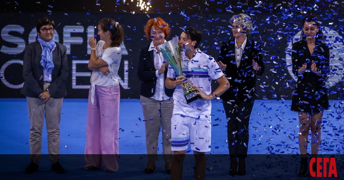 Марк-Андреа Хюслер е шампионът в седмото издание на Откритото първенство