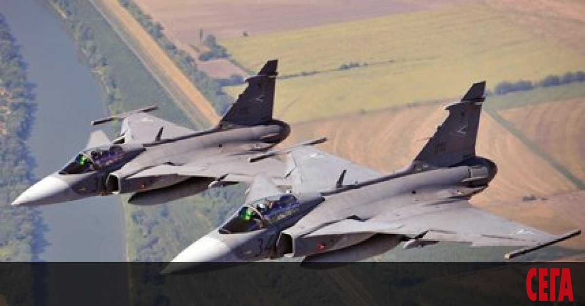 Служебното правителство иска да сключи сделка за 10 шведски изтребителя