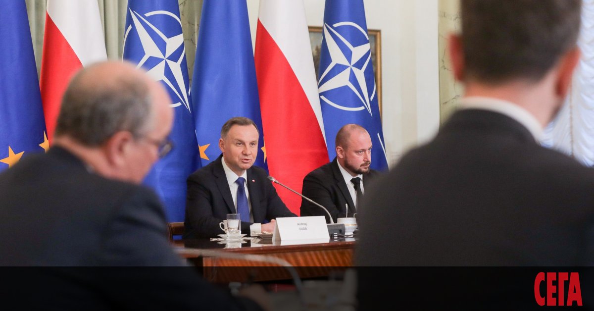 Президентът на Полша Анджей Дуда официално обяви, че снощният инцидент
