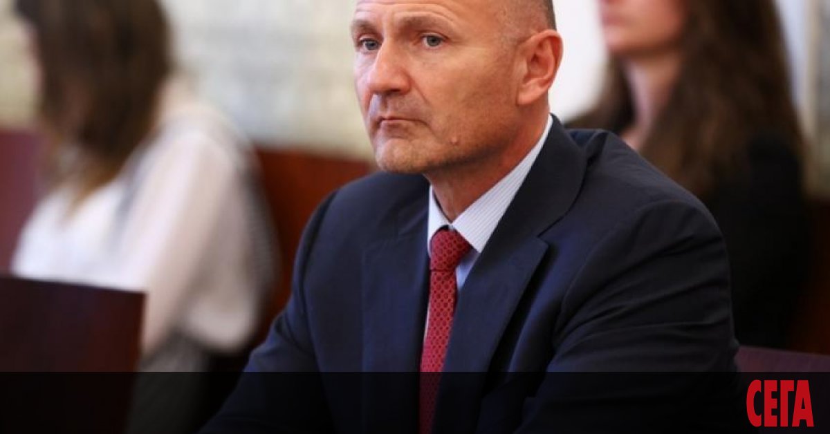 Служебното правителство поставя под риск важни енергийни проекти за милиарди,