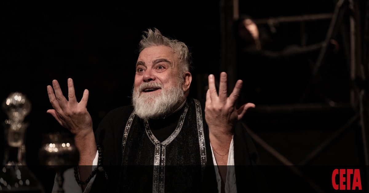 Тази Коледа настъпва в Народния театър под знака на една