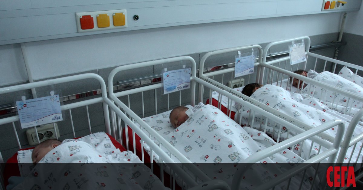 Обезщетенията за разменените бебета в болница Шейново“ ще бъдат определени
