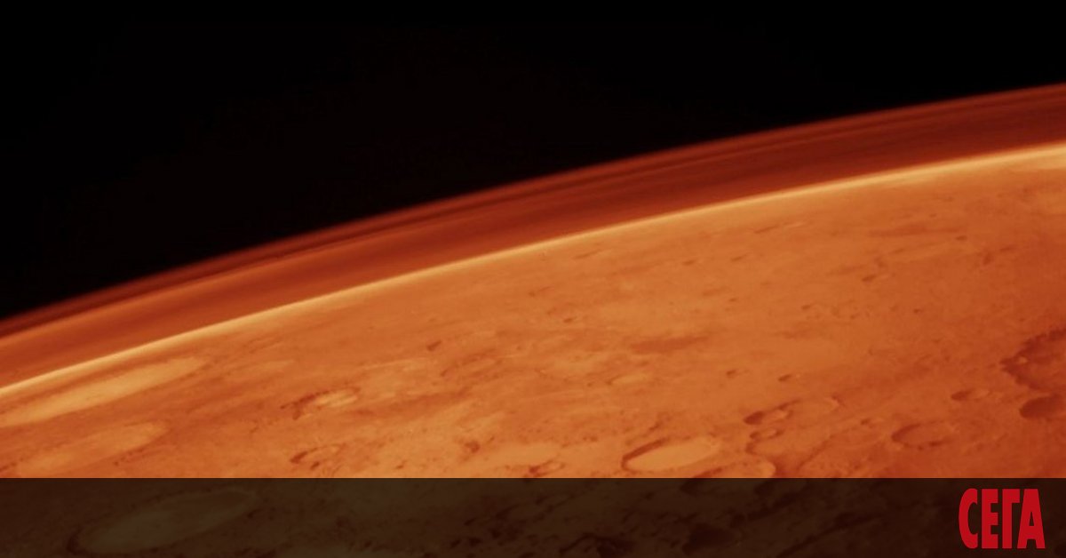 Кратер на Марс е пълен с опал, което насочва учените към това,