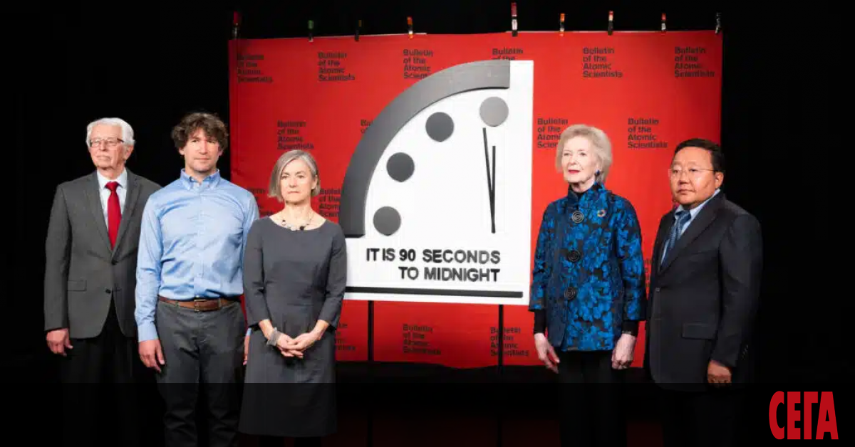 Стрелките на часовника на Страшния съд бяха преместени с 10